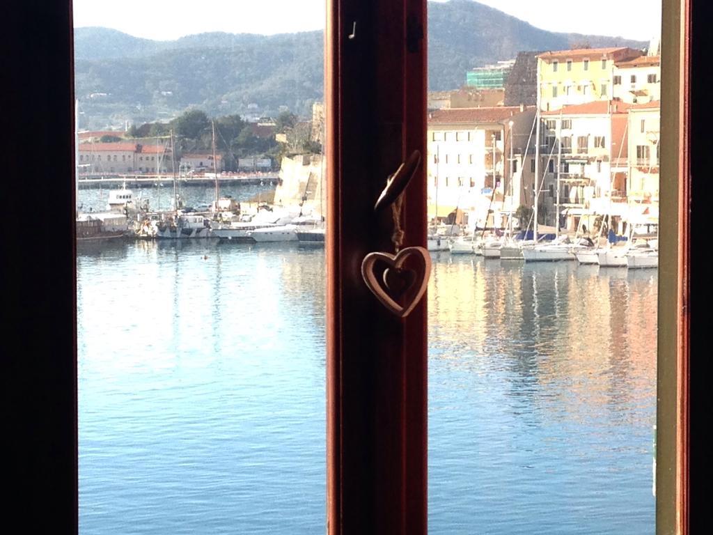 Le Stanze sul Mare Hotel Portoferraio Esterno foto